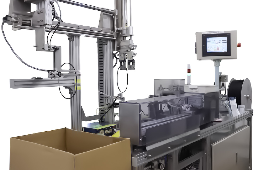 業界初！自動接着機で後工程を自動化